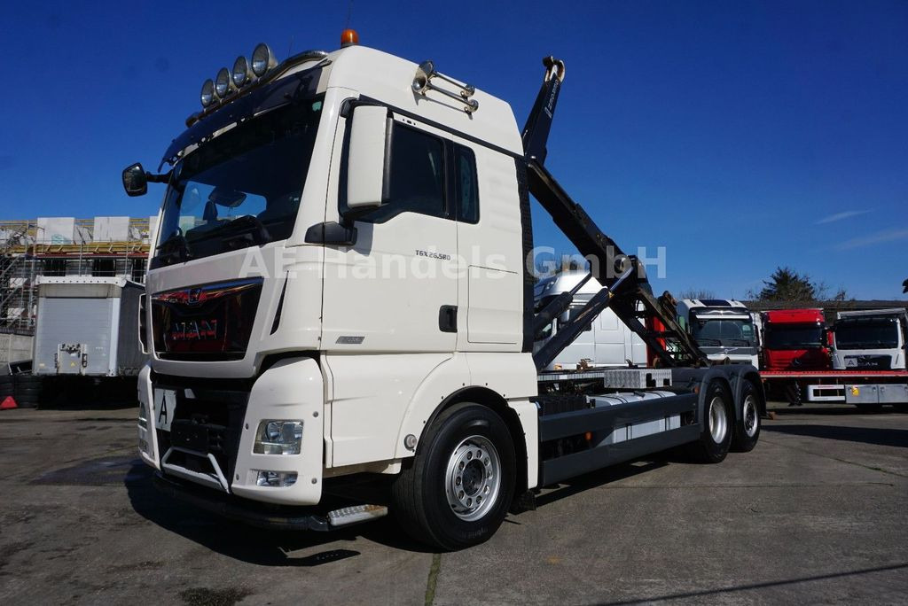 Camión multibasculante MAN TGX 26.580 XLX LL Gergen GRK-21/70*Retarder/Lift