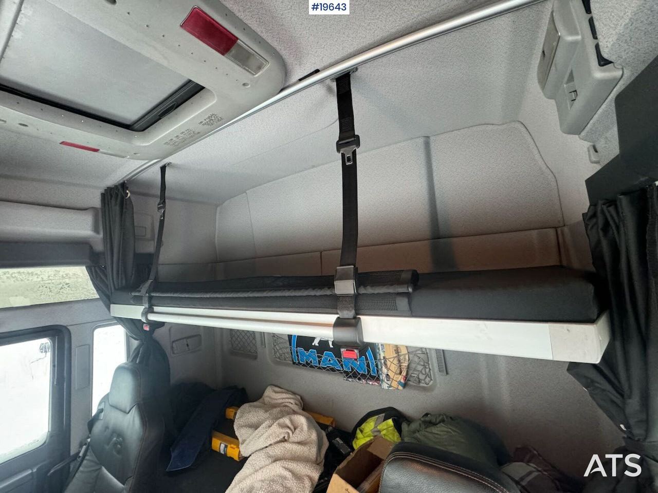 Camión multibasculante MAN TGX 33.680 Krokbil med Palift Krok