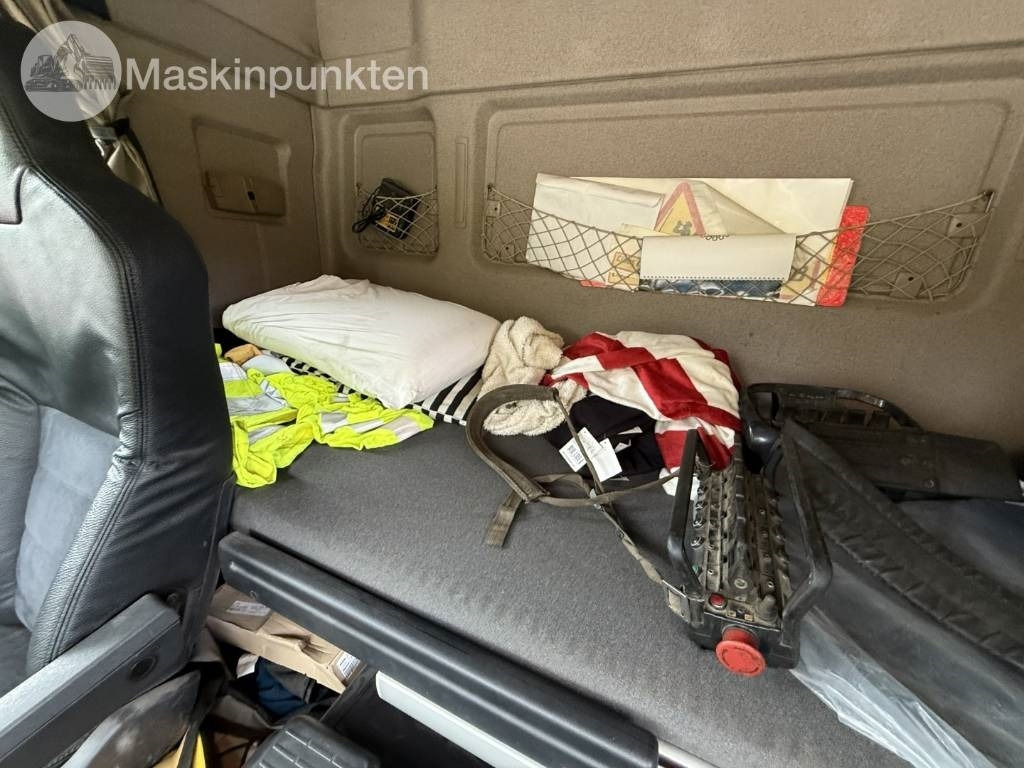 Camión multibasculante MAN TGX 35.500 EKIPAGE