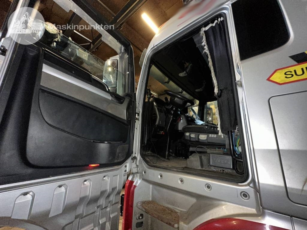 Camión multibasculante MAN TGX 35.540