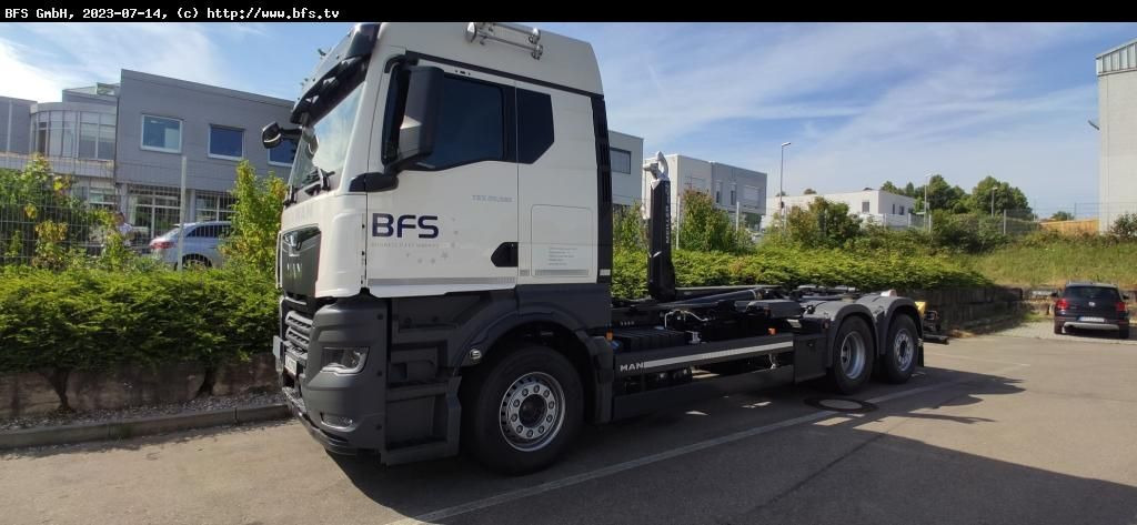 Camión multibasculante MAN TGX (TG3) 26.510 6x2-4 BL CH RS 21.70 Meiller