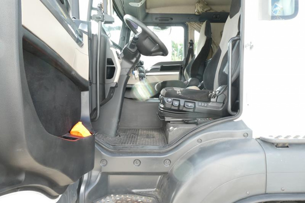 Camión multibasculante MAN TG-S 26.420 6x2 Abrollkipper