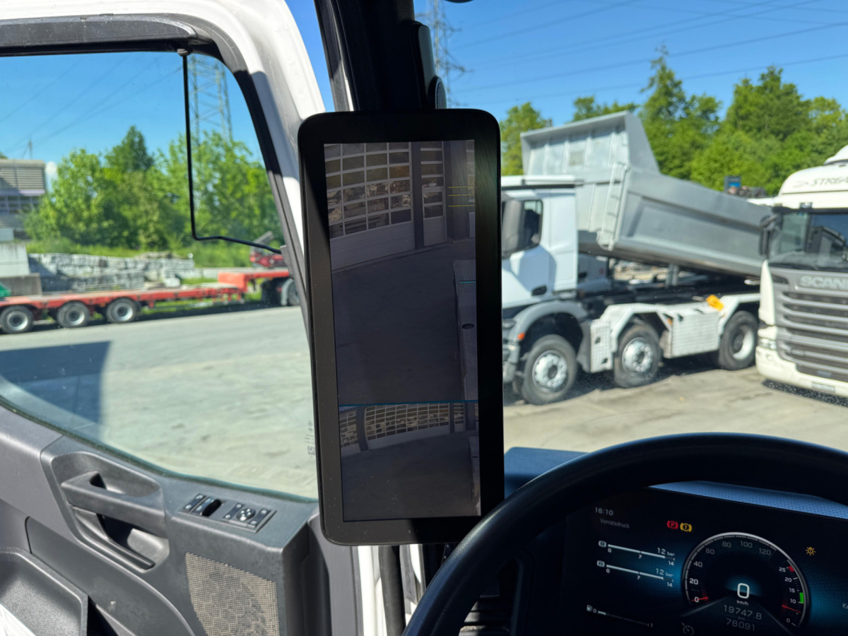 Camión multibasculante MERCEDES Arocs 3251 8x4