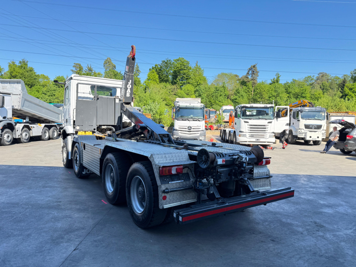 Camión multibasculante MERCEDES Arocs 3251 8x4