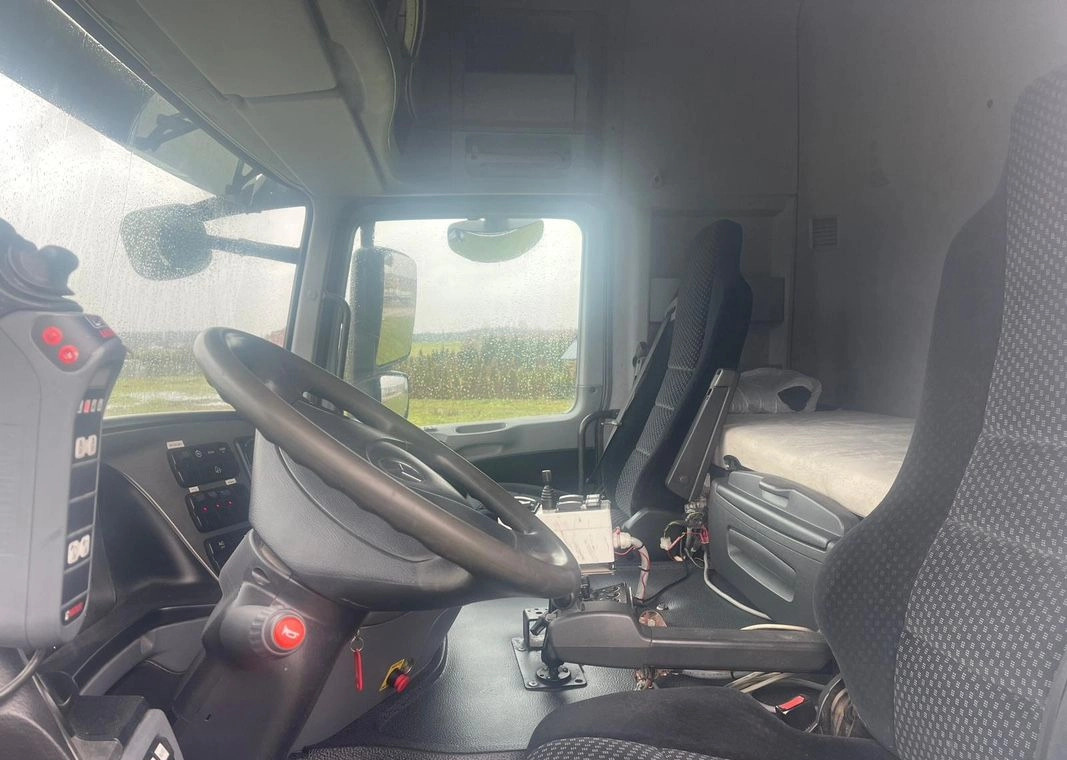 Camión multibasculante MERCEDES-BENZ ACTROS 2648 SPECJALNY PłUG 6X4!!!