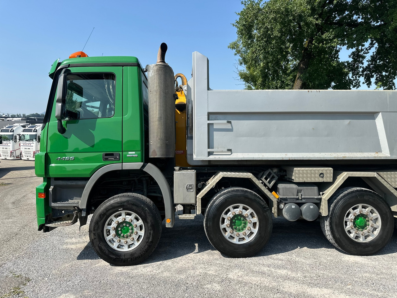 Camión multibasculante MERCEDES-BENZ Actros 4455 10x4 Moser