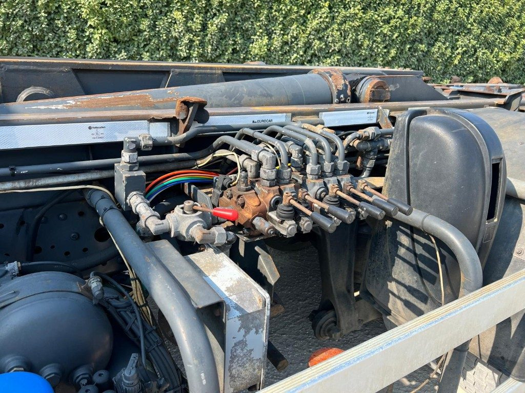 Camión multibasculante MERCEDES-BENZ MERCEDES ACTROS 25.41 SCARRABILE