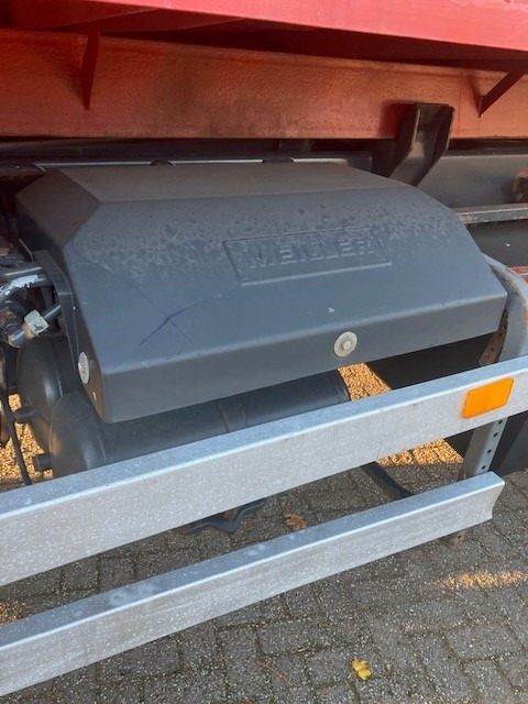 Camión multibasculante MERCEDES-BENZ SK 1831