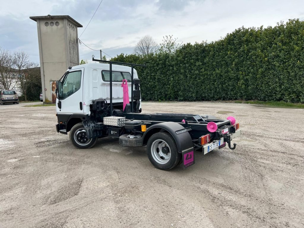 Camión multibasculante MITSUBISHI CANTER 3.0 SCARRABILE