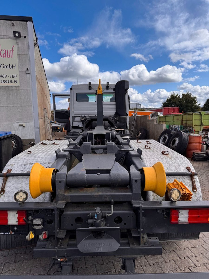 Camión multibasculante Marell Abrollkipperaufbau 3 Achser