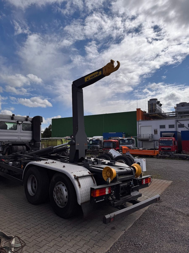 Camión multibasculante Marell Abrollkipperaufbau 3 Achser