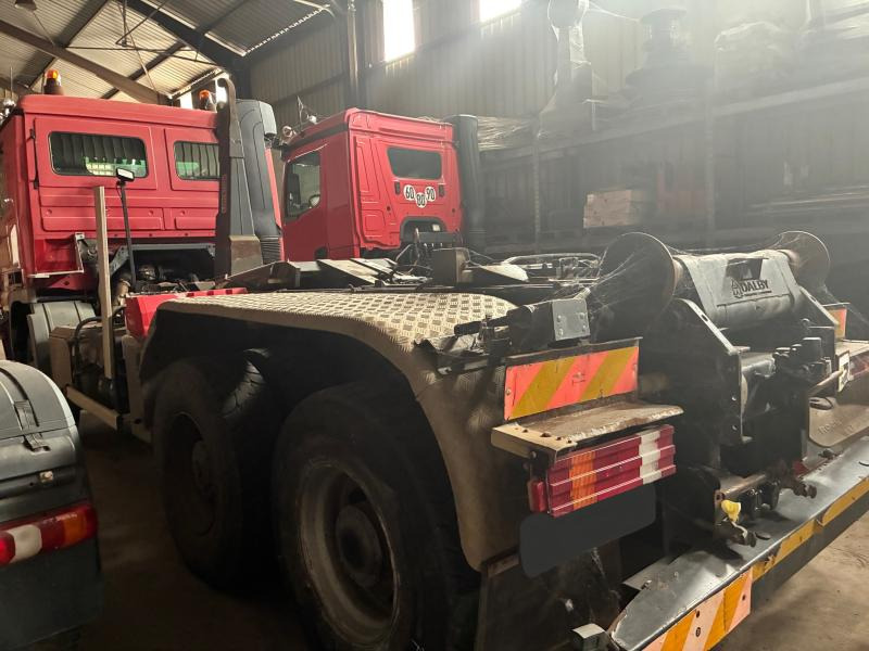 Camión multibasculante Mercedes 6X4 ACTROS  3341