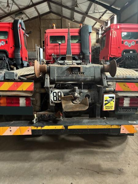 Camión multibasculante Mercedes 6X4 ACTROS  3341