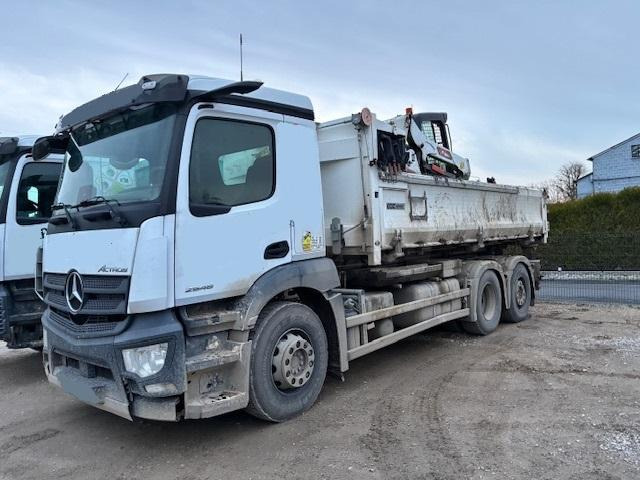 Camión multibasculante Mercedes ACTROS 2546