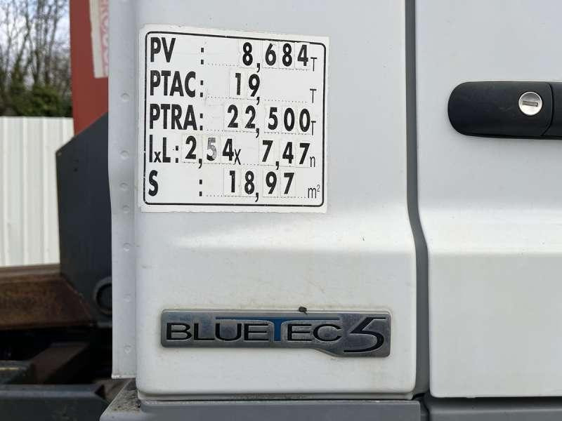 Camión multibasculante Mercedes AXOR 1833