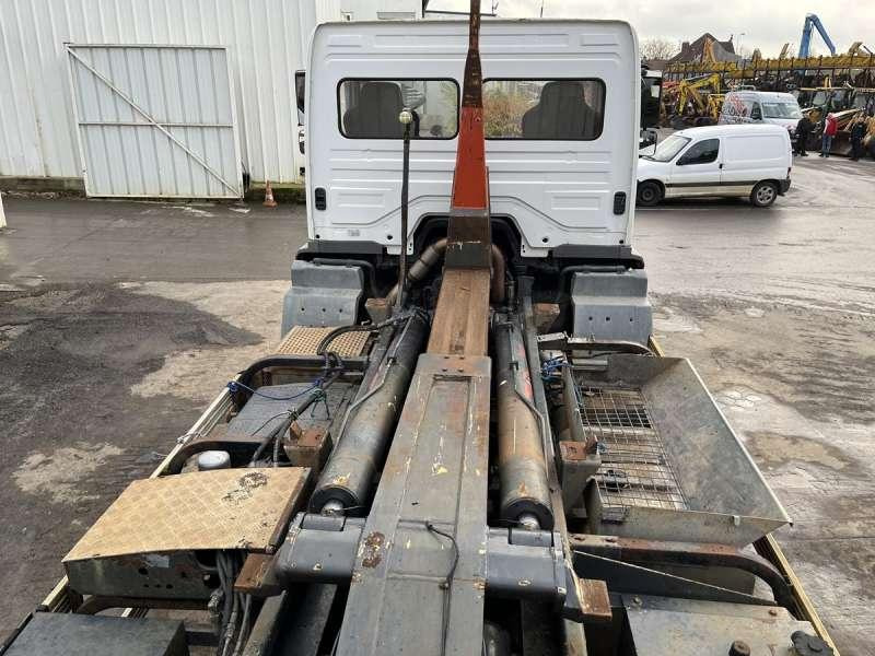 Camión multibasculante Mercedes AXOR 1833