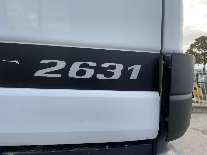 Camión multibasculante Mercedes Actros 2631