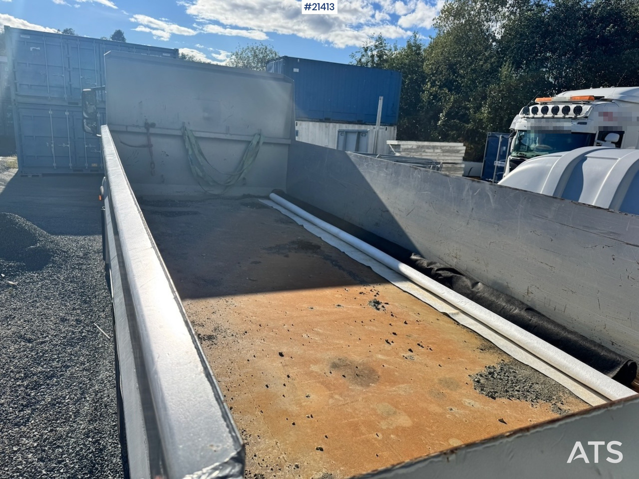 Camión multibasculante Mercedes Arocs 2543