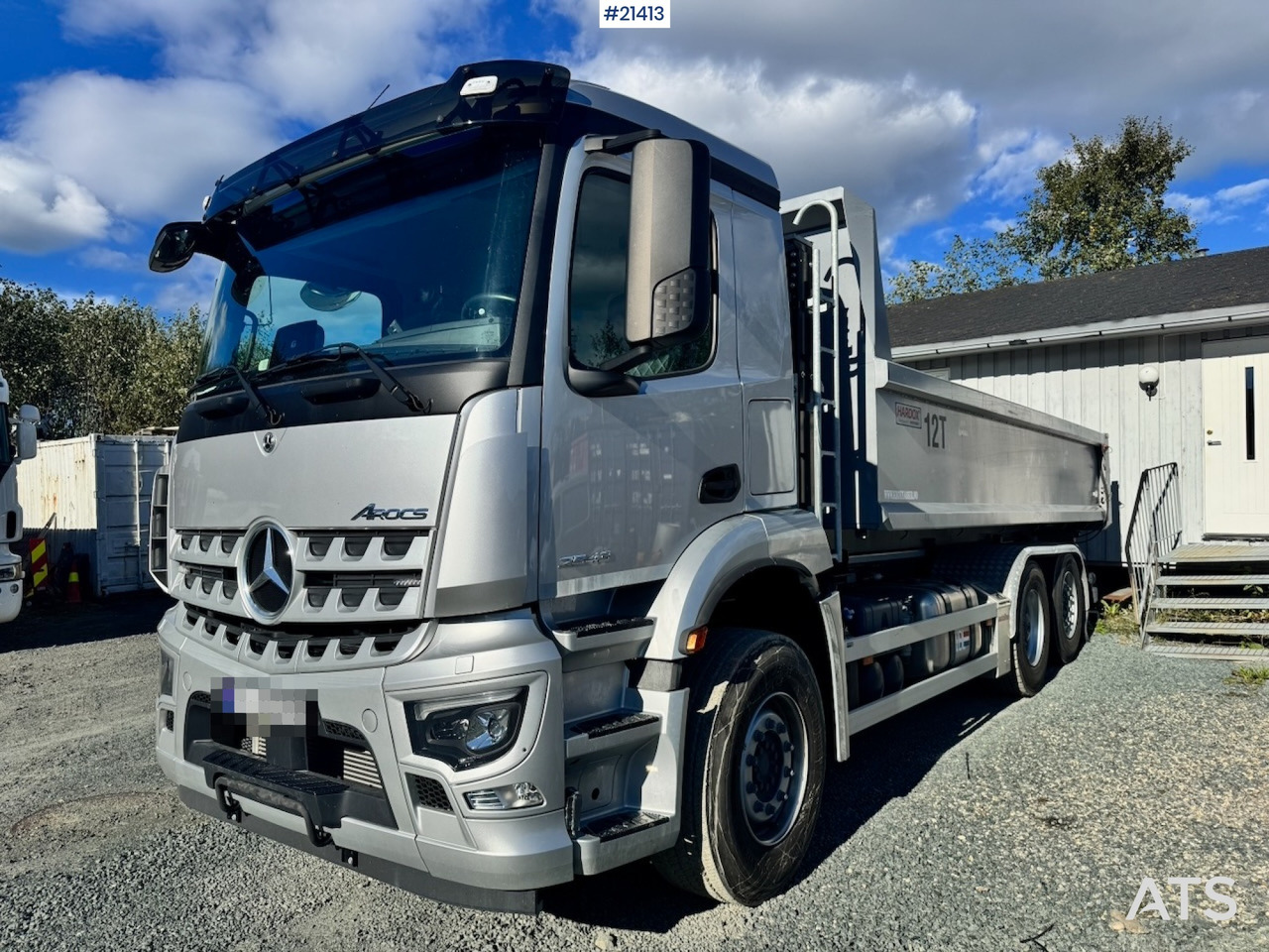 Camión multibasculante Mercedes Arocs 2543