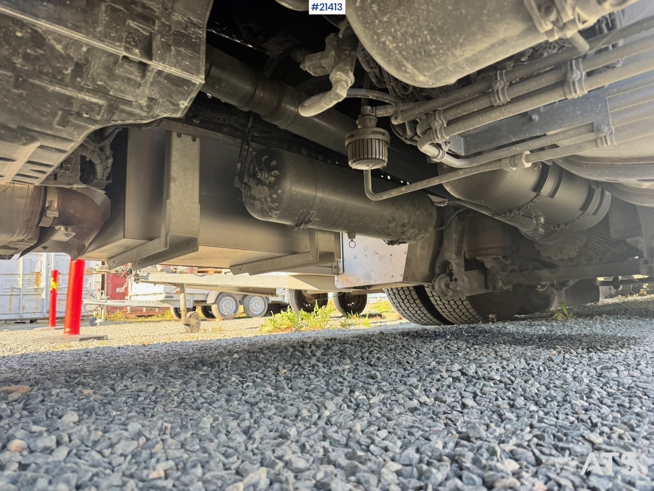 Camión multibasculante Mercedes Arocs 2543