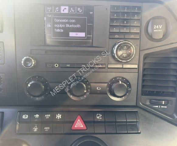 Camión multibasculante Mercedes Arocs 2645 K