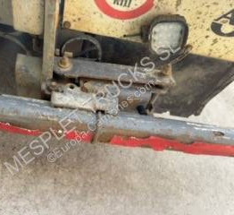 Camión multibasculante Mercedes Arocs 2845