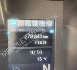 Camión multibasculante Mercedes Arocs 2845