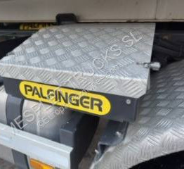 Camión multibasculante Mercedes Arocs 3346