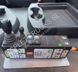 Camión multibasculante Mercedes Arocs 3346