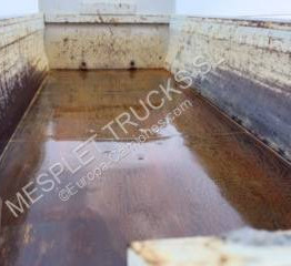 Camión multibasculante Mercedes Arocs 3346