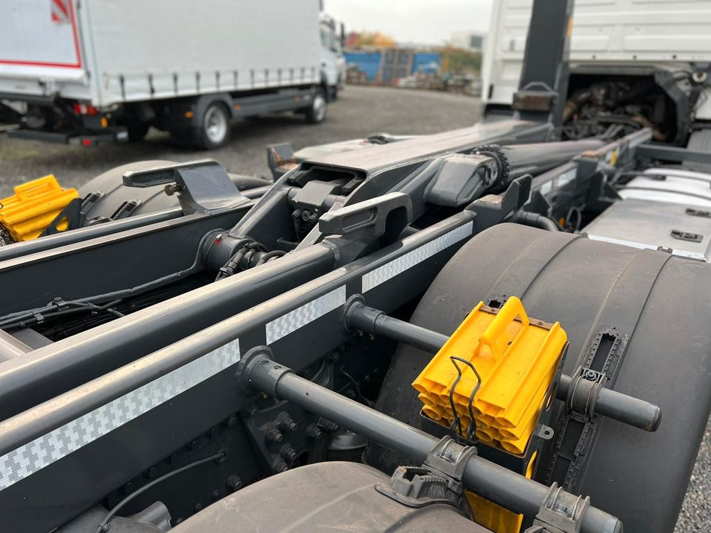 Camión multibasculante Mercedes-Benz 2541 6X2 Meiller  Funk  Zustand wie 200 tkm