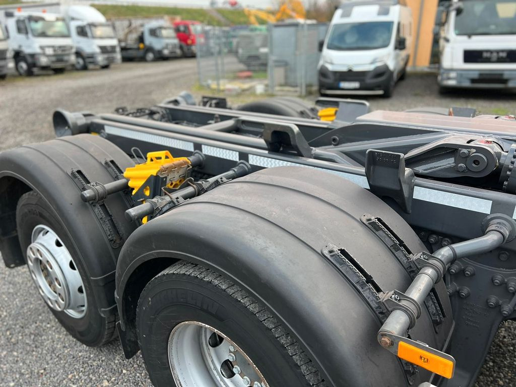 Camión multibasculante Mercedes-Benz 2541 6X2 Meiller  Funk  Zustand wie 200 tkm