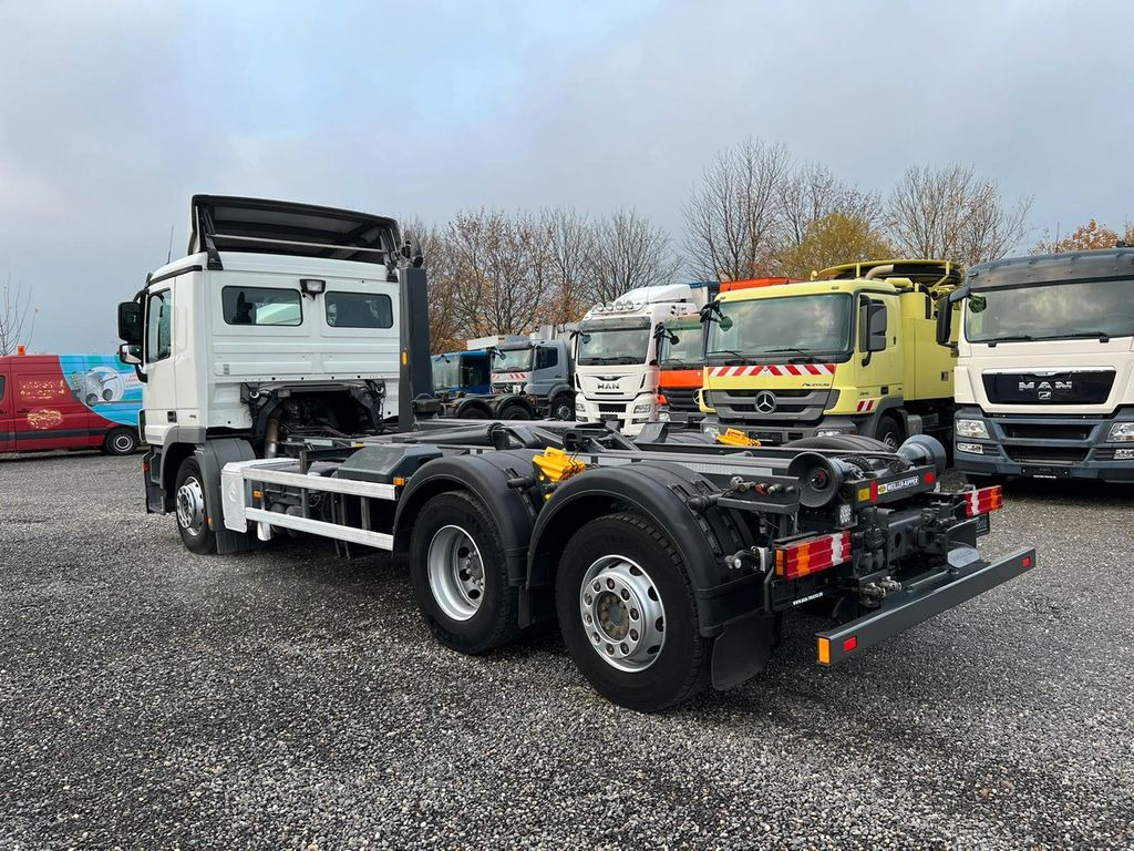 Camión multibasculante Mercedes-Benz 2541 6X2 Meiller  Funk  Zustand wie 200 tkm