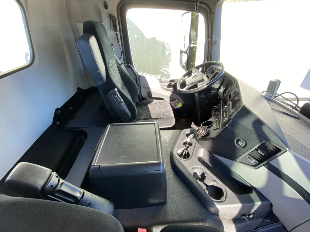 Camión multibasculante Mercedes-Benz 2543 L 6x2 / HIAB Multiflift Aufbau