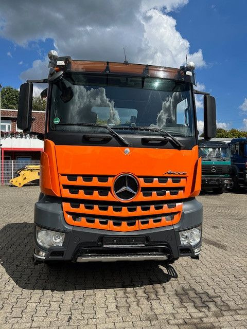 Camión multibasculante Mercedes-Benz 2651 Arocs MEILLER RK2060 Abroller 6x4