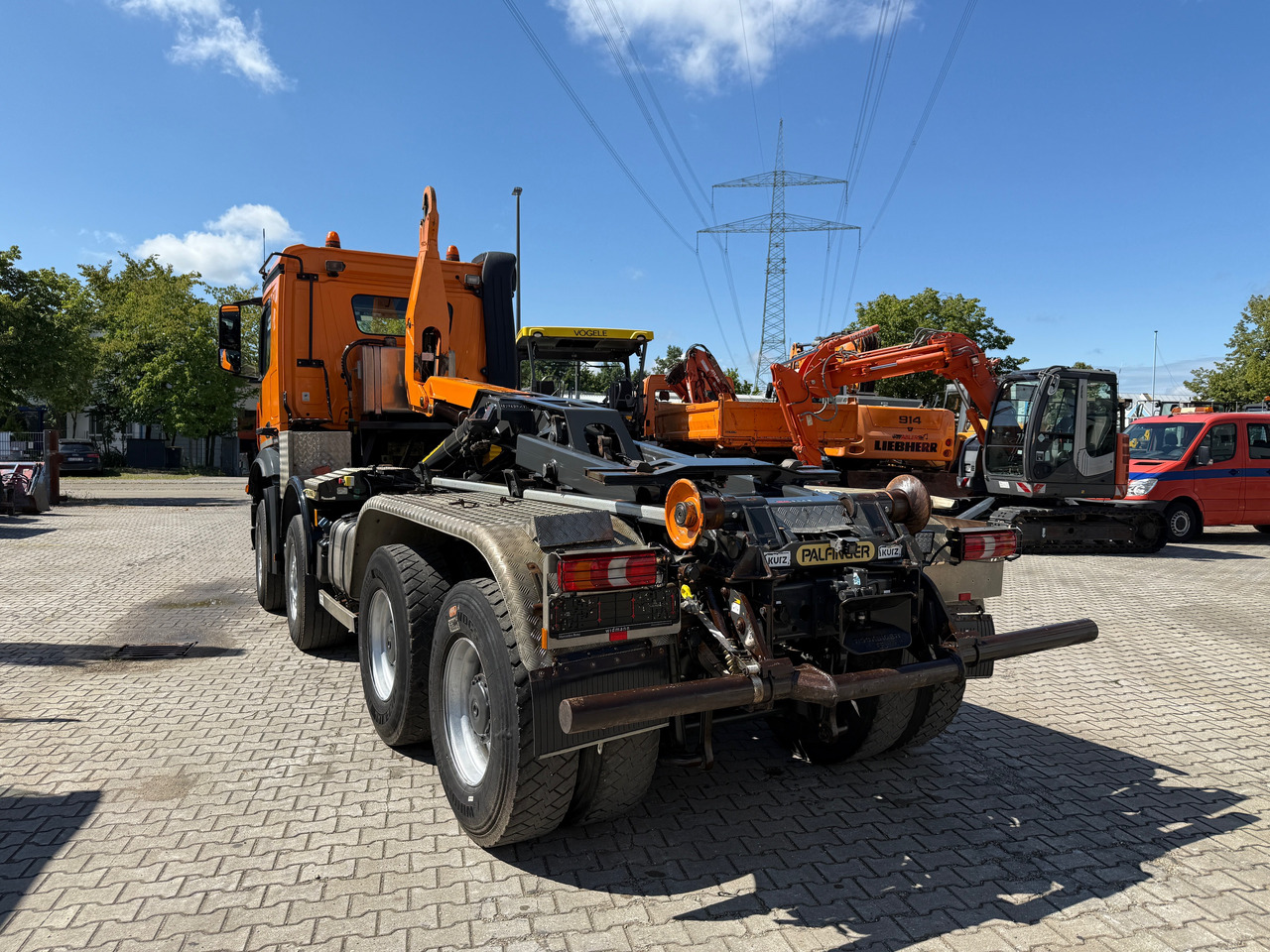 Camión multibasculante Mercedes-Benz 3748 Arocs Abrollkipper Palfinger AHK