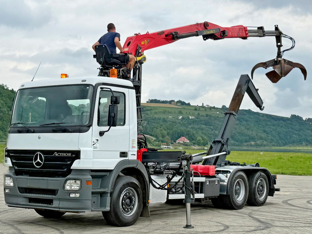 Camión multibasculante Mercedes-Benz ACTROS 2541 * ABROLLKIPPER * EPSILON E140Z81*TOP