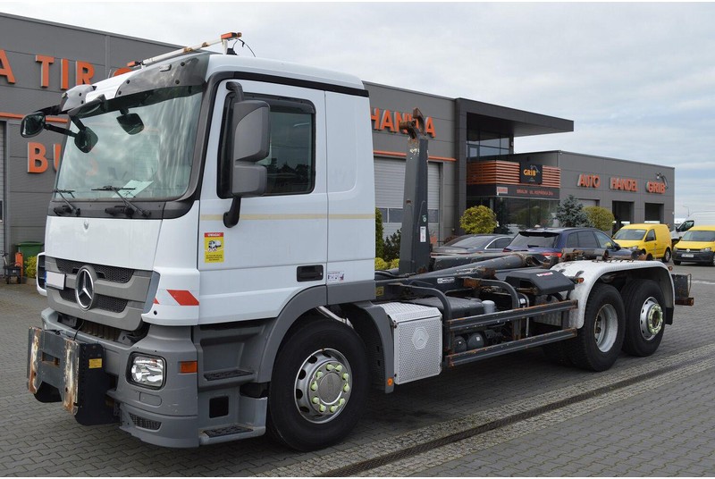 Camión multibasculante Mercedes-Benz ACTROS 2541 EURO 5 HOOK ABROLLKIPPER