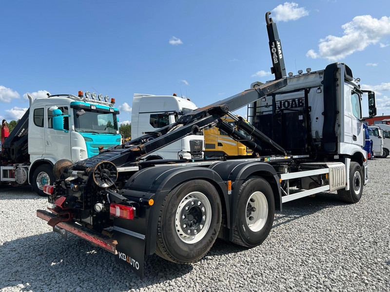 Camión multibasculante Mercedes-Benz AROCS + JOAB 20t | TULOSSA