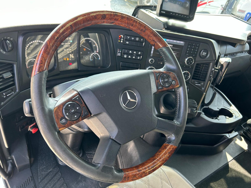 Camión multibasculante Mercedes-Benz AROCS + JOAB 20t | TULOSSA