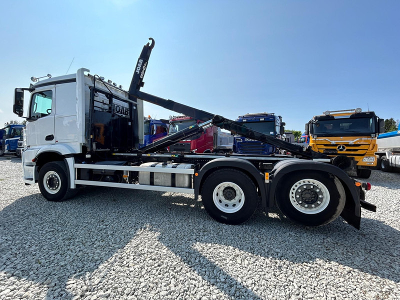 Camión multibasculante Mercedes-Benz AROCS + JOAB 20t | TULOSSA