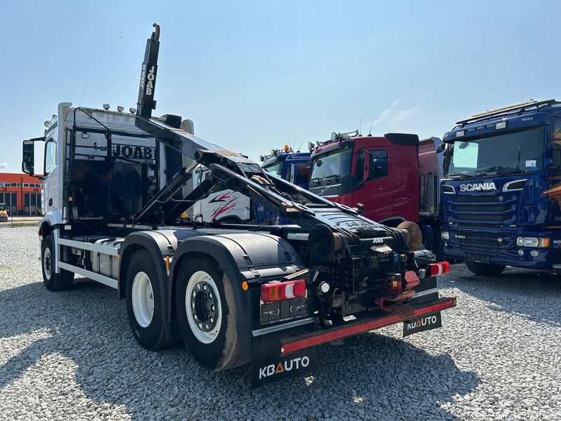 Camión multibasculante Mercedes-Benz AROCS + JOAB 20t | TULOSSA