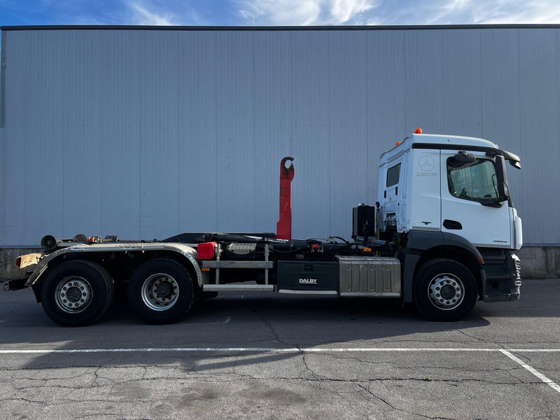 Camión multibasculante Mercedes-Benz Actros 2543