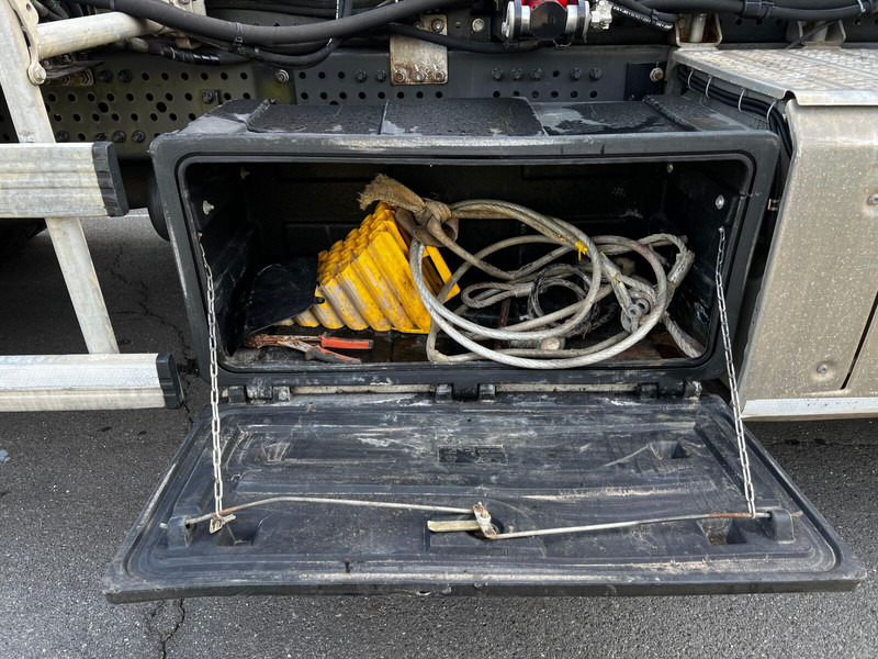 Camión multibasculante Mercedes-Benz Actros 2543