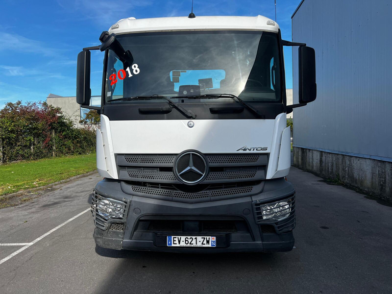 Camión multibasculante Mercedes-Benz Actros 2543