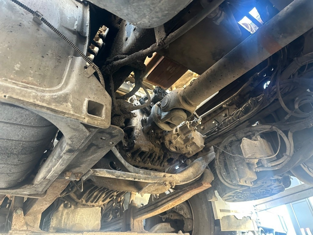 Camión multibasculante Mercedes-Benz Actros 2545 L 6x2