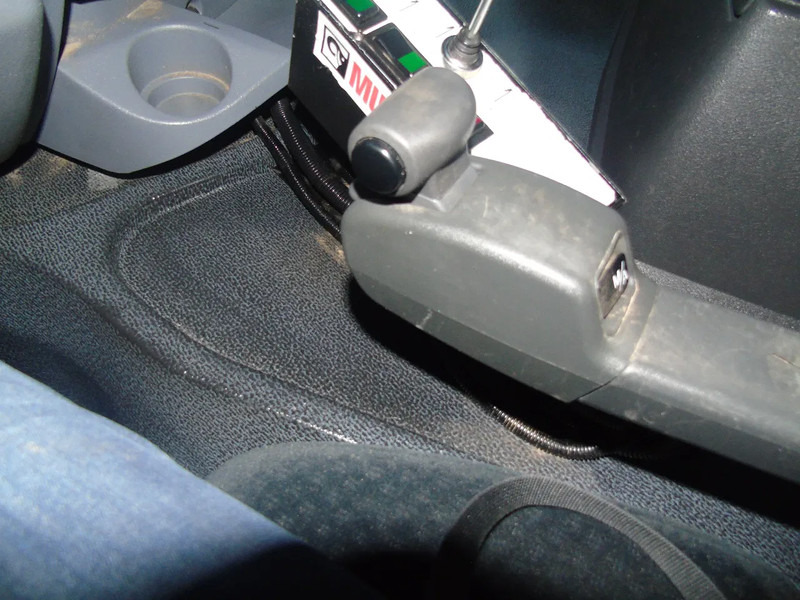 Camión multibasculante Mercedes-Benz Actros 2632 + PALFINGER + 6X2 + EURO 5