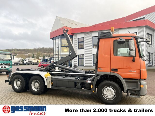 Camión multibasculante Mercedes-Benz Actros 2644/48 K 6x4, Hiab Multilift