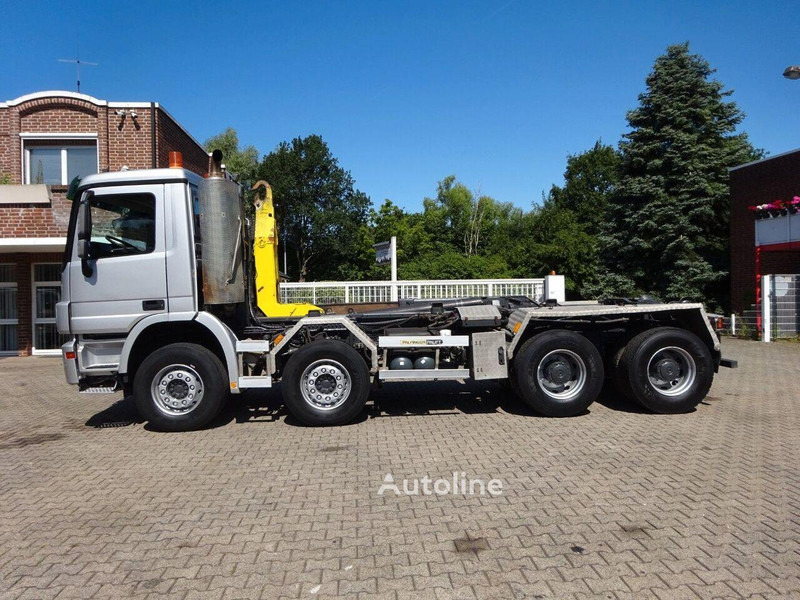 Camión multibasculante Mercedes-Benz Actros 3244 - Hook lift truck 8x4
