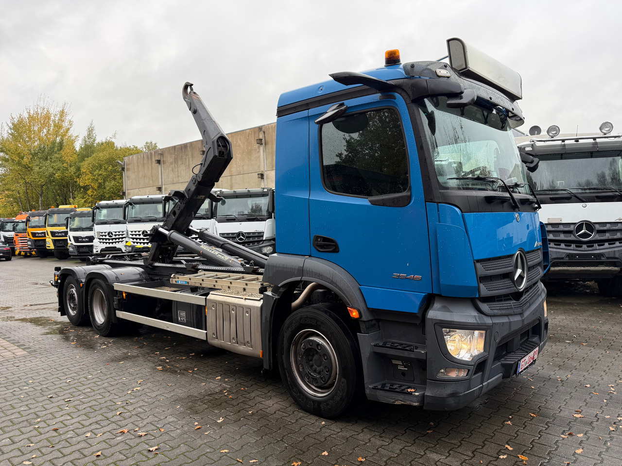 Camión multibasculante Mercedes-Benz Actros MP5 2546 6X2 Meiller RS21